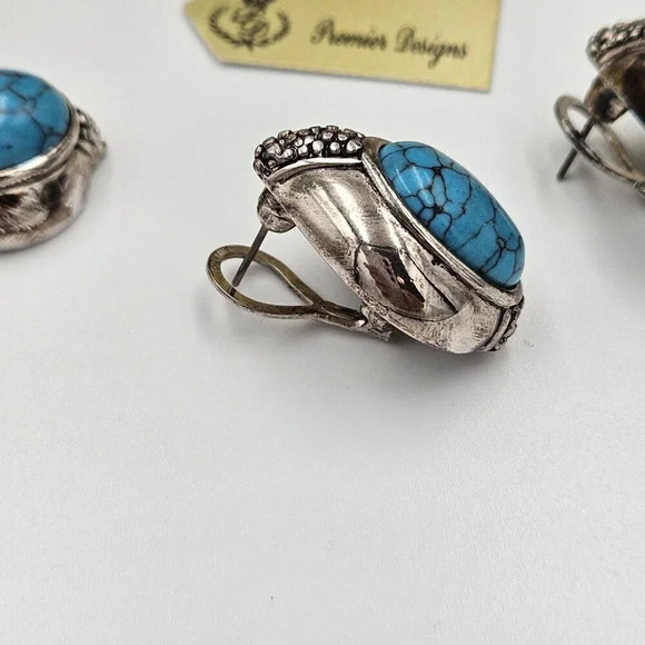 Premier Designs Vintage Silvertone Turquoise Clip Post Earrings Pendant - Picture 2 of 5
